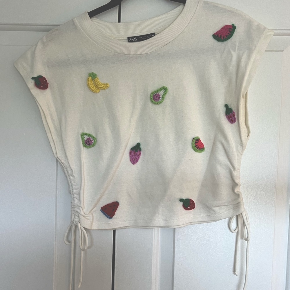 ZARA fruit detailed top